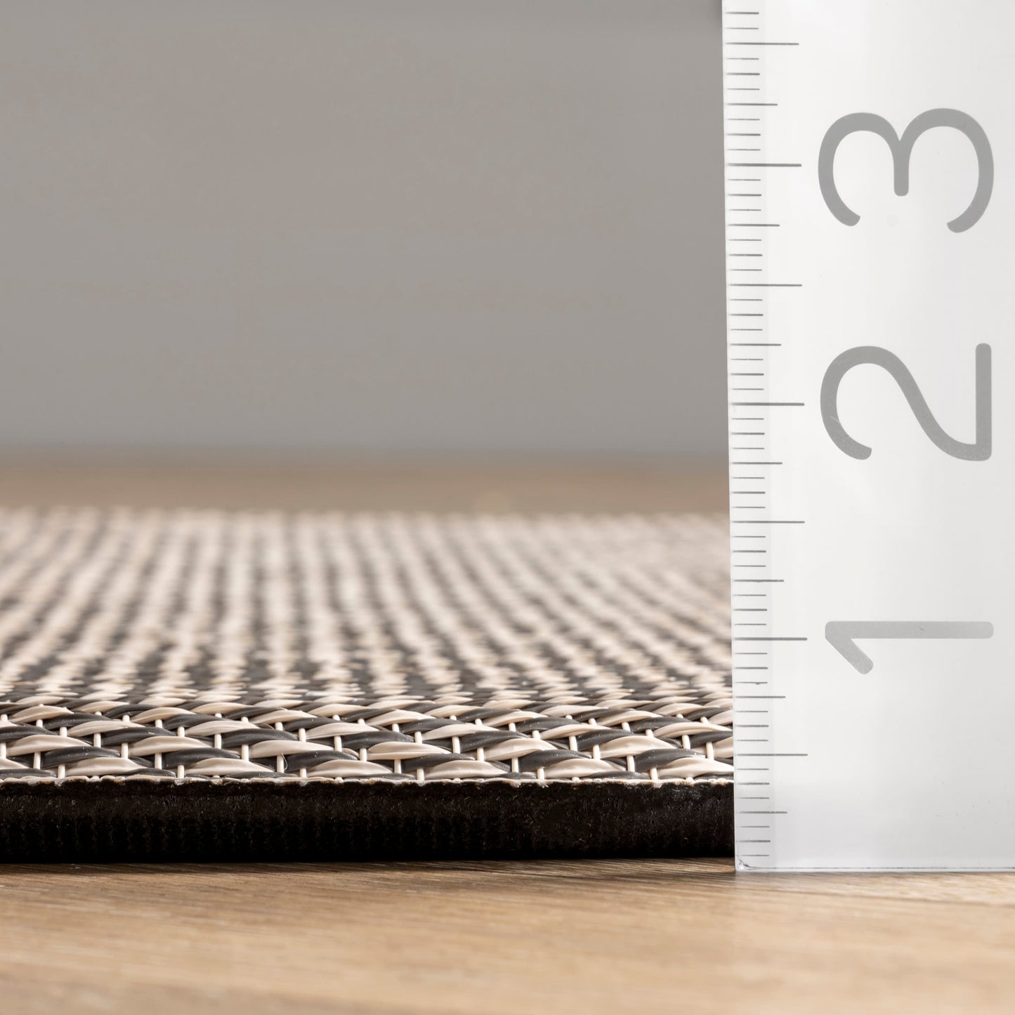 Braid Woven Anti-Fatigue Mat | Black And White