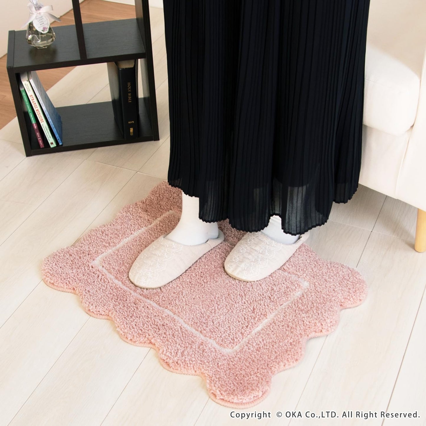 Frame Washable Mat, Approx. 17.7 x 23.6 inches (45 x 60 cm), Pink (Washable, Mini Rug, Accent Rug, Nordic, Feminine, Elegant)