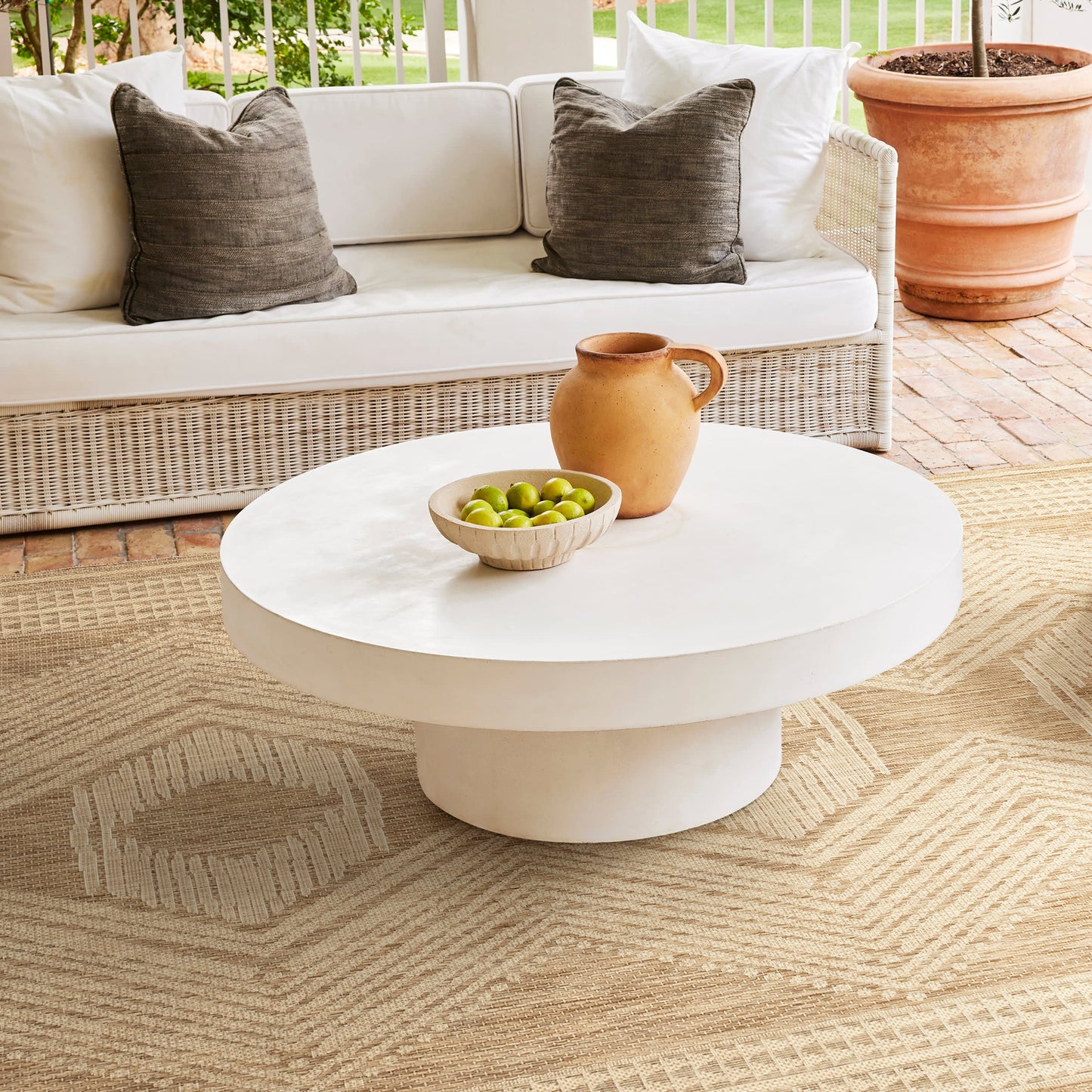 Iris Totem Indoor/Outdoor Flatweave Rug | Light Brown