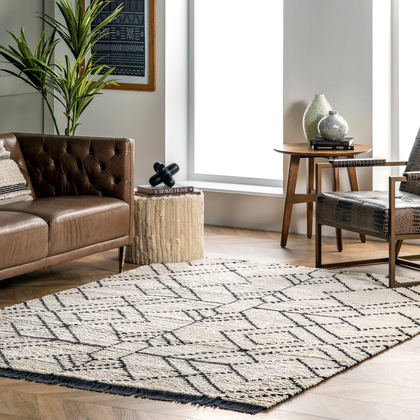 Modern Tracery Tasseled Rug | Beige